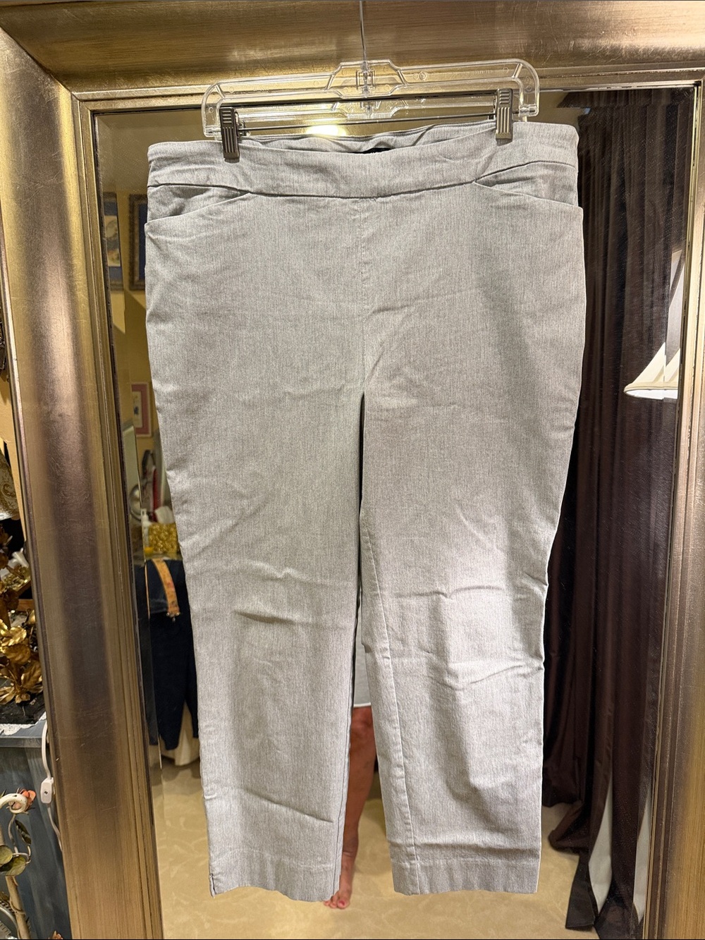 Hilary Radley Light Gray Cropped Pull-On Pants